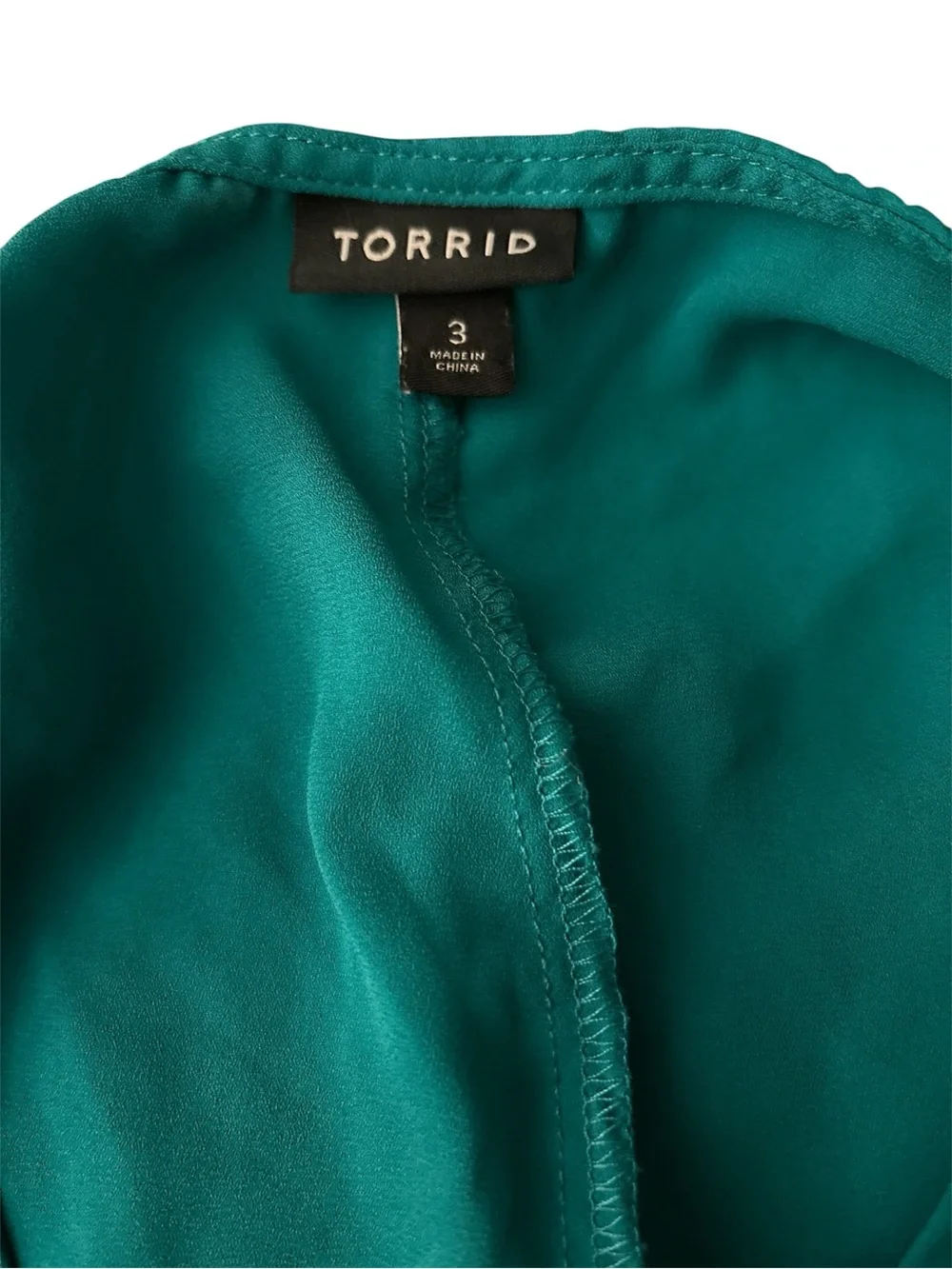 Torrid Teal Georgette Dolomain Shirring Tie Detail Blouse Plus Size 3X NWOT - Picture 2 of 4